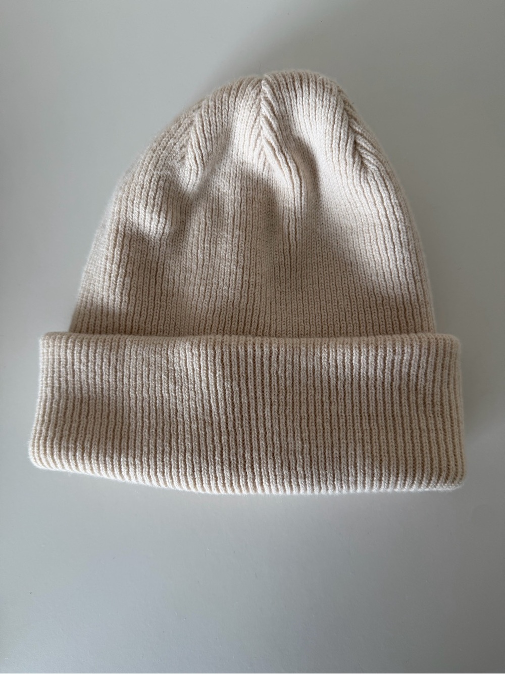 Alex Mill Cream Ribbed Knit Beanie - Picture 1 of 3